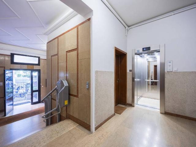 Appartamento in vendita a Bologna BO