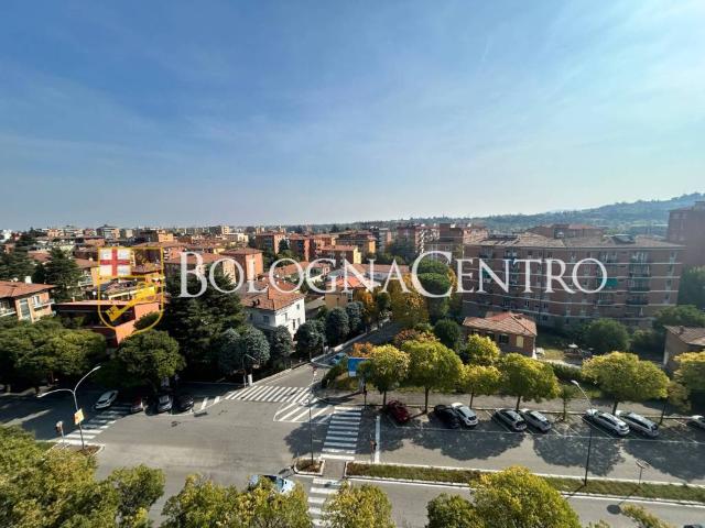 Appartamento in vendita a Bologna BO