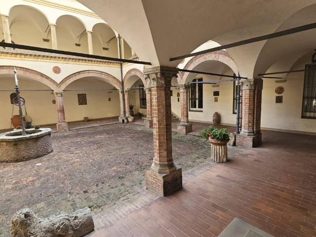 Appartamento in vendita a Bologna BO