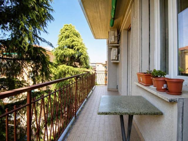 Appartamento in vendita a Bologna BO
