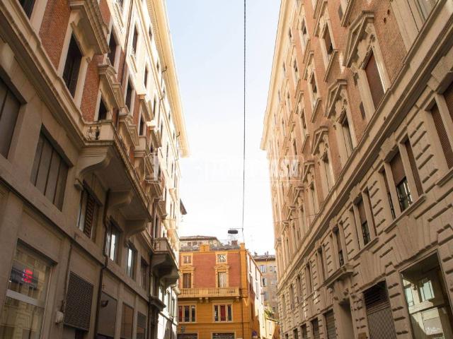 Appartamento in vendita a Bologna BO
