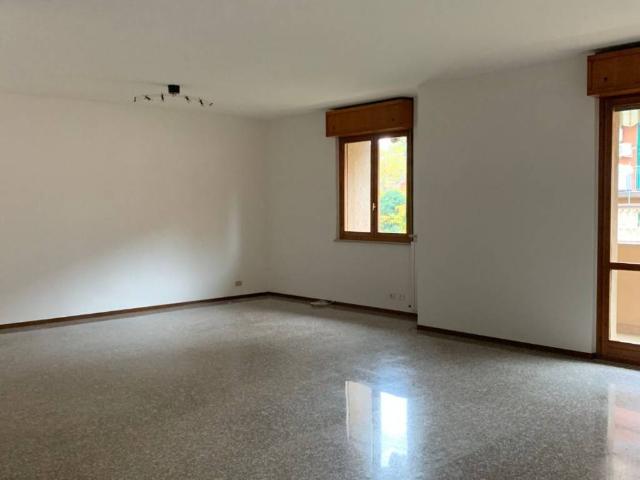 Appartamento in vendita a Bologna BO
