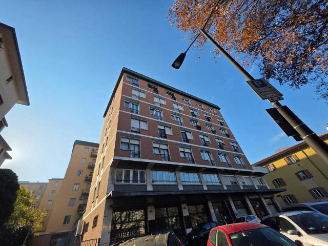 Appartamento in vendita a Bologna BO