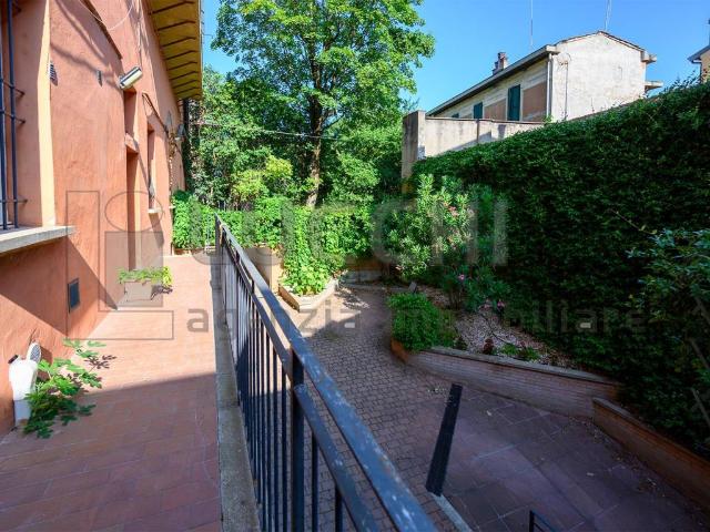 Appartamento in vendita a Bologna BO