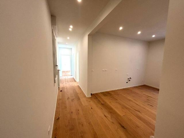 Appartamento in vendita a Bologna BO