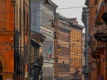 Appartamento in vendita a Bologna BO