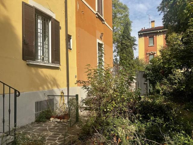 Appartamento in vendita a Bologna BO