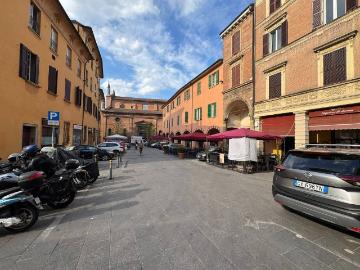 Appartamento in vendita a Bologna BO