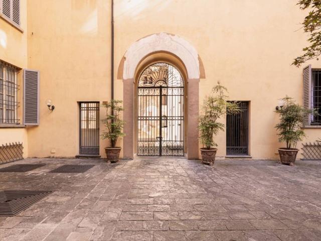 Appartamento in vendita a Bologna BO