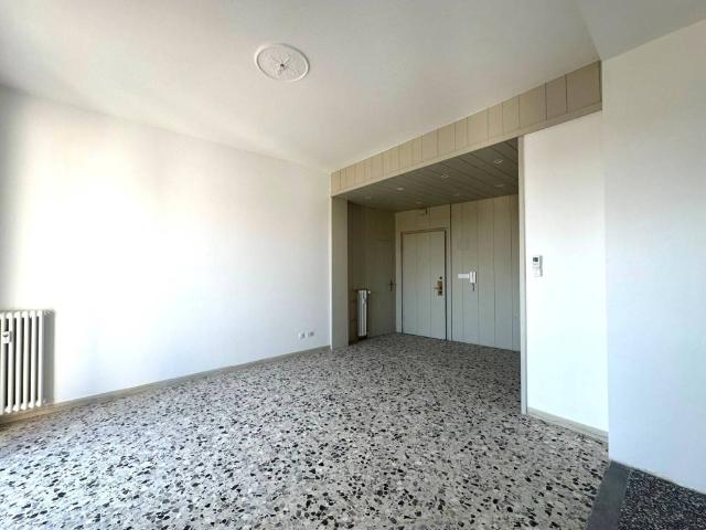 Appartamento in vendita a Bologna BO