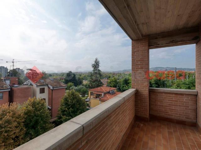 Appartamento in vendita a Bologna BO