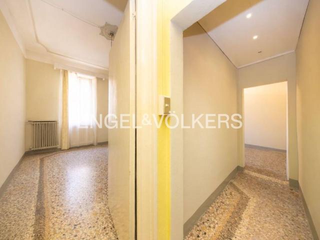Appartamento in vendita a Bologna BO