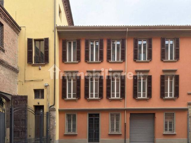 Appartamento in vendita a Bologna BO