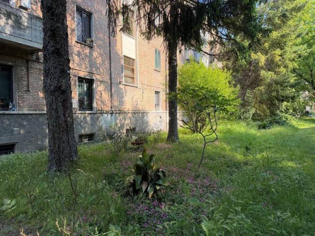 Appartamento in vendita a Bologna BO