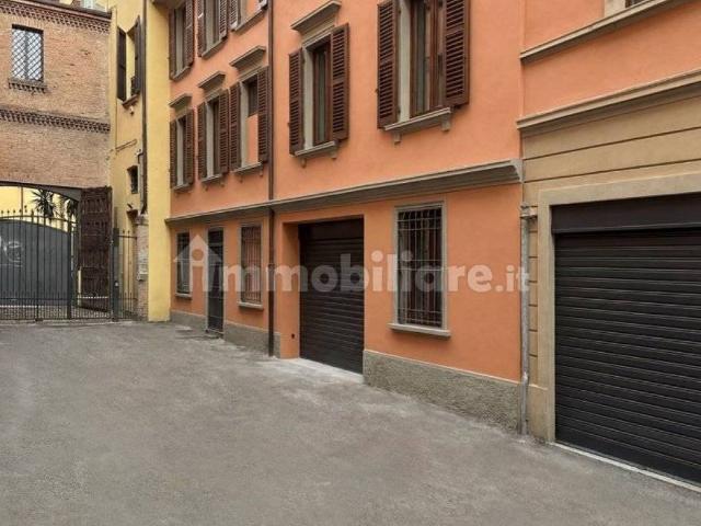 Appartamento in vendita a Bologna BO