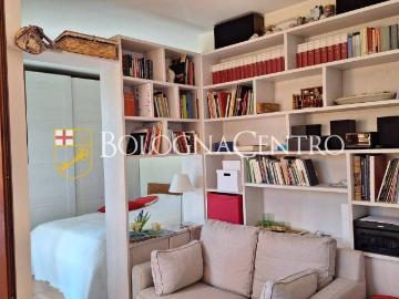 Appartamento in vendita a Bologna BO