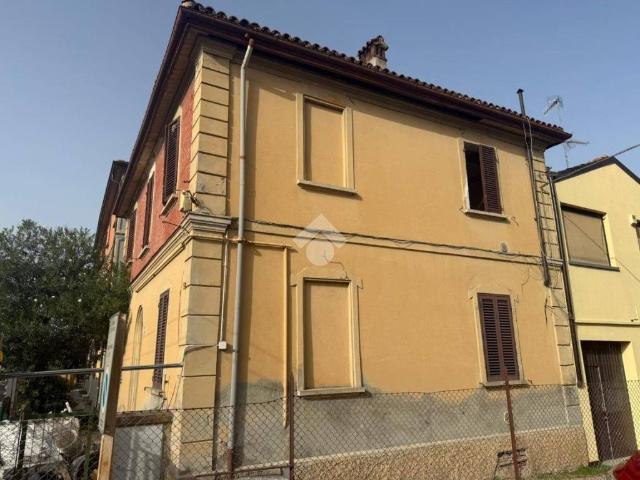 Appartamento in vendita a Bologna BO