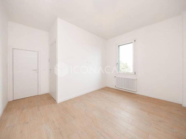 Appartamento in vendita a Bologna BO