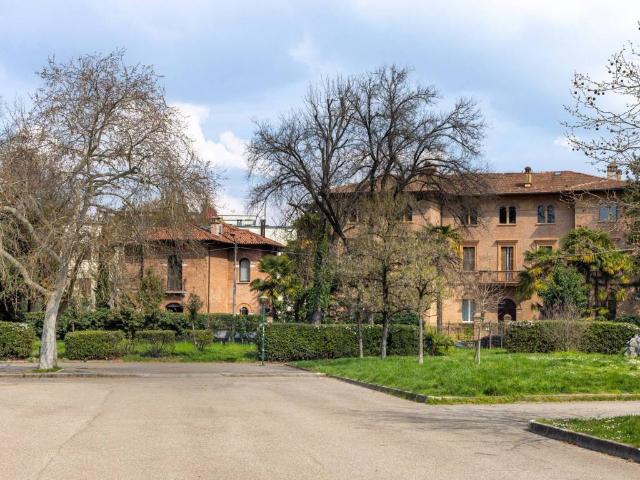 Appartamento in vendita a Bologna BO