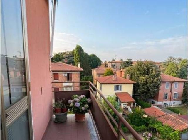 Appartamento in vendita a Bologna BO