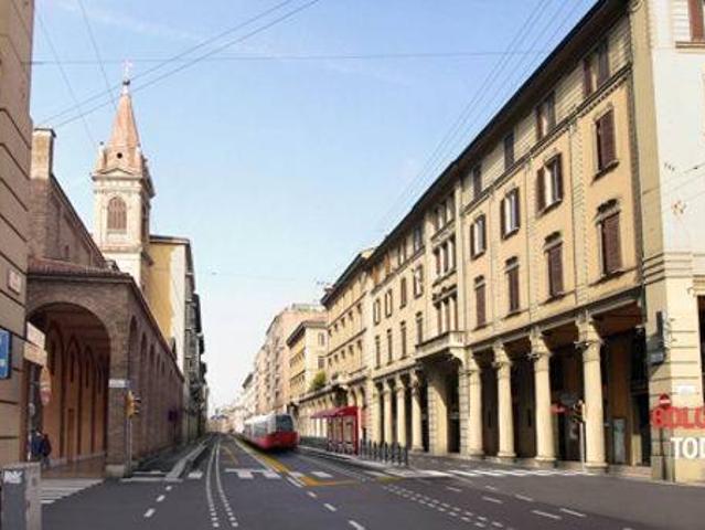 Appartamento in vendita a Bologna BO
