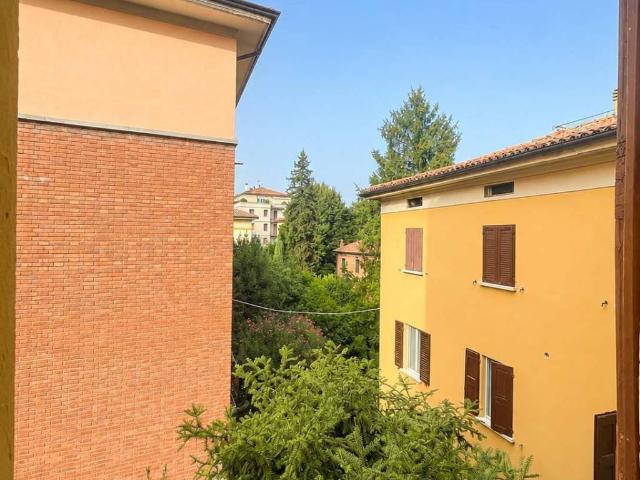 Appartamento in vendita a Bologna BO