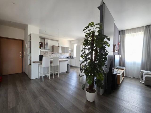 Appartamento in vendita a Bologna BO