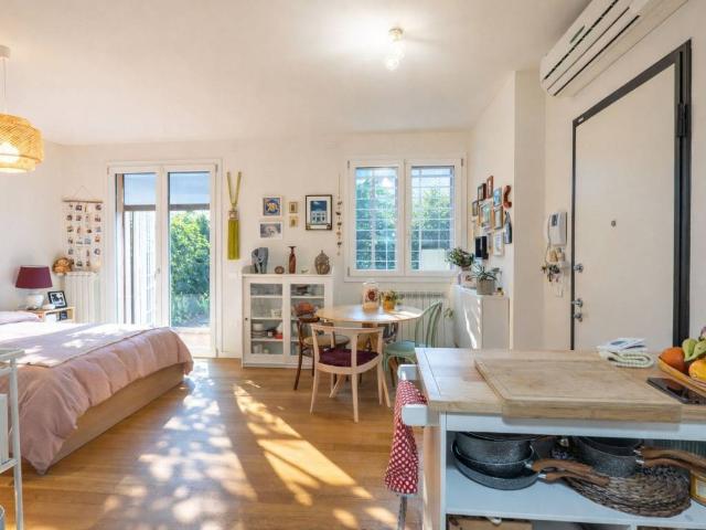 Appartamento in vendita a Bologna BO