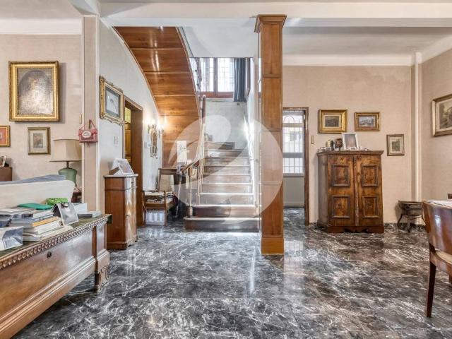 Appartamento in vendita a Bologna BO