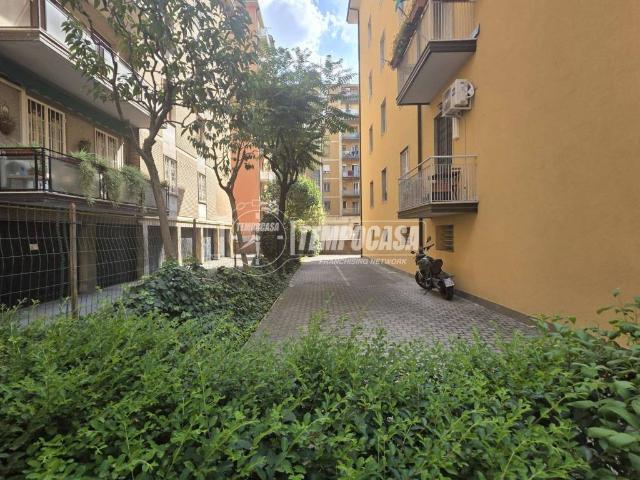 Appartamento in vendita a Bologna BO