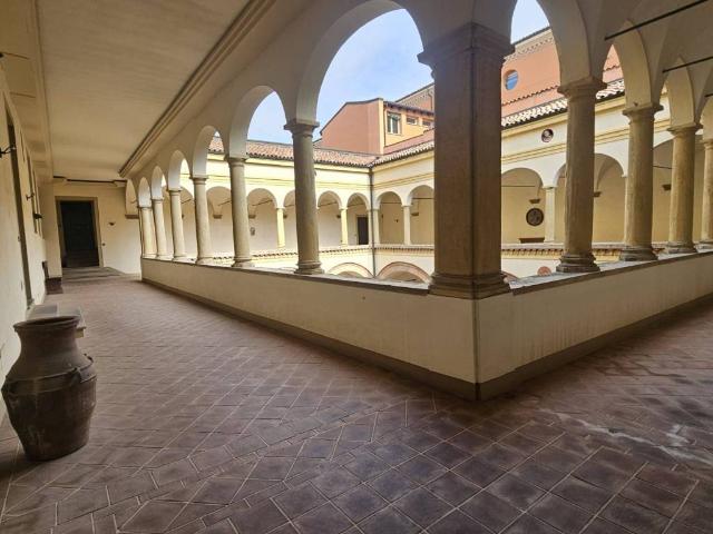 Appartamento in vendita a Bologna BO