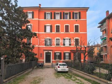 Appartamento in vendita a Bologna BO