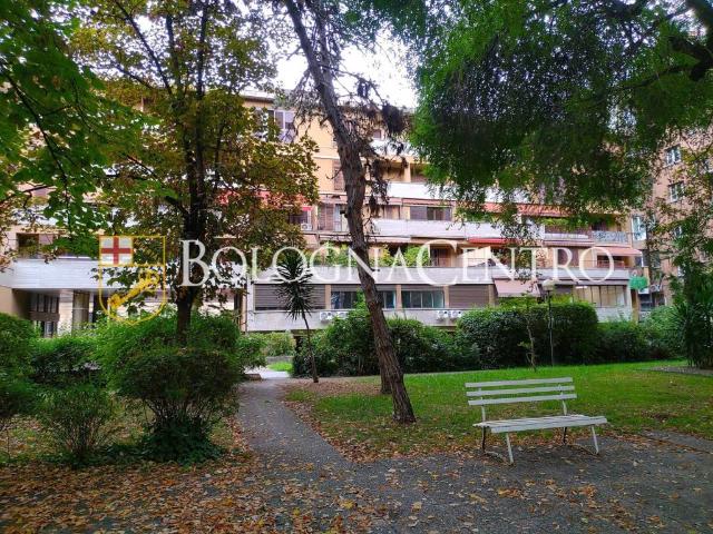 Appartamento in vendita a Bologna BO