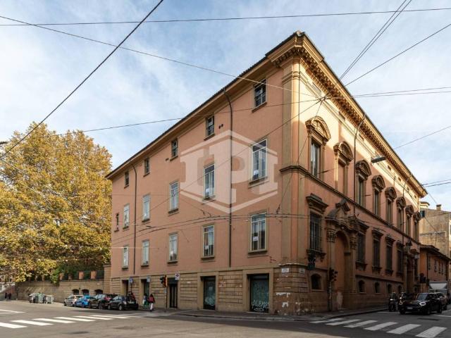 Appartamento in vendita a Bologna BO