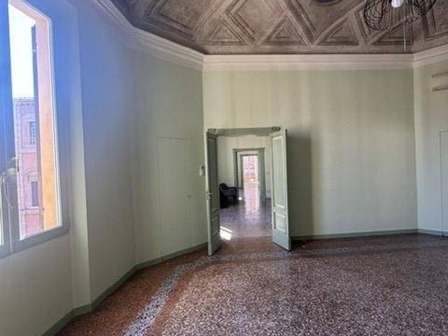 Appartamento in vendita a Bologna BO