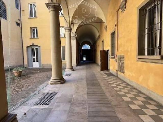 Appartamento in vendita a Bologna BO