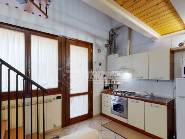 Appartamento in vendita a Bologna BO