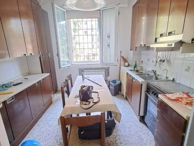 Appartamento in vendita a Bologna BO