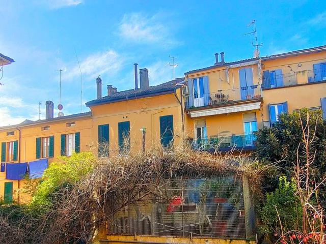 Appartamento in vendita a Bologna BO
