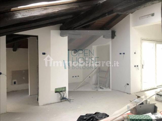 Appartamento in vendita a Bologna BO