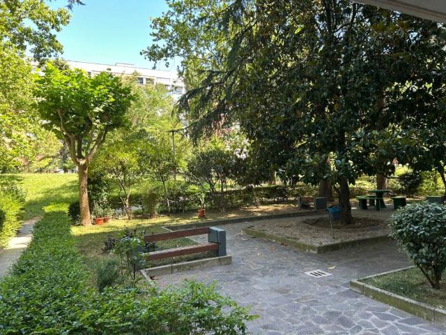Appartamento in vendita a Bologna BO