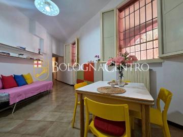 Appartamento in vendita a Bologna BO
