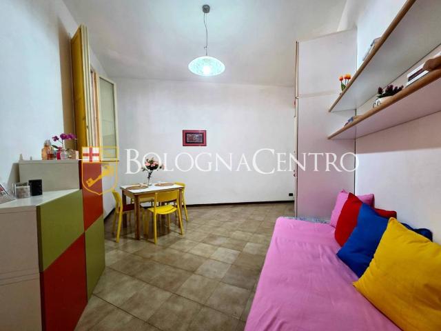 Appartamento in vendita a Bologna BO