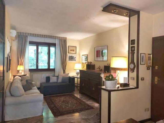 Appartamento in vendita a Bologna BO