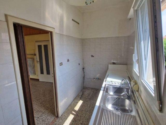 Appartamento in vendita a Bologna BO