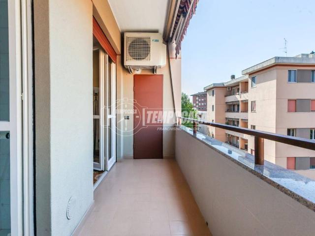 Appartamento in vendita a Bollate MI