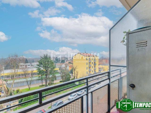 Appartamento in vendita a Bollate MI