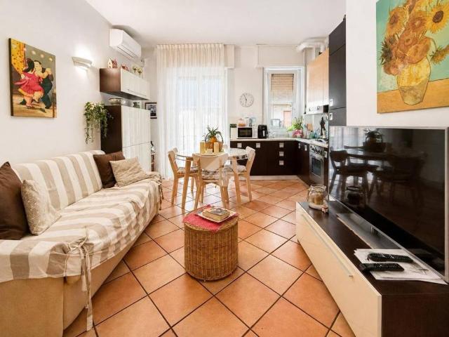 Appartamento in vendita a Bollate MI