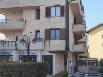Appartamento in vendita a Bollate MI