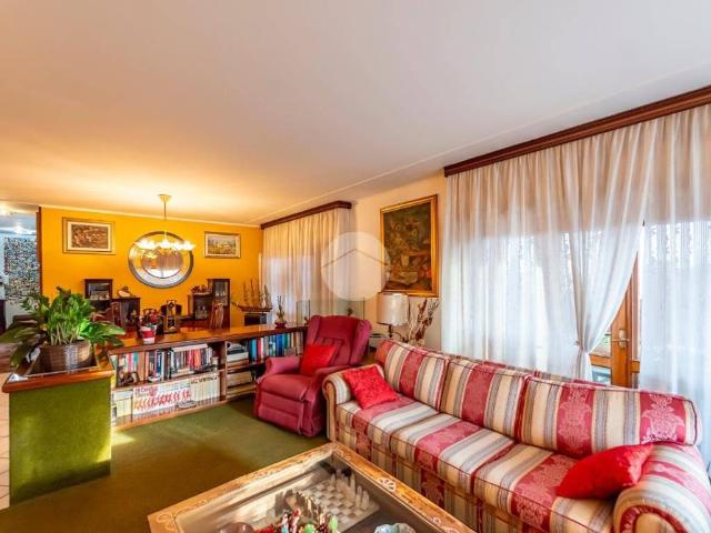 Appartamento in vendita a Bollate MI